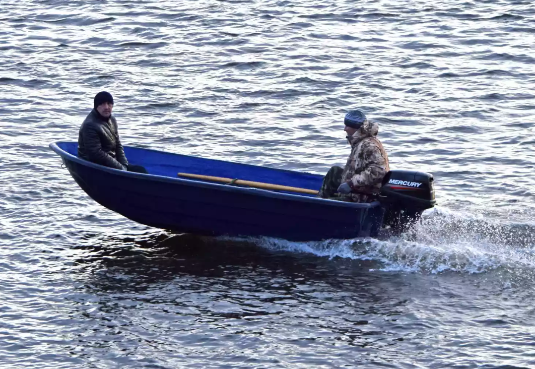 Стеклопластиковая лодка Neman-340 (тримаран) в Балакове