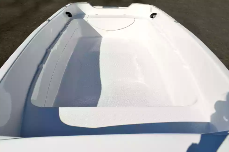 Стеклопластиковая лодка Пингвин (тримаран) в Балакове