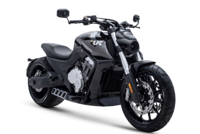 Мотоцикл Benda LFC 700 в Балакове