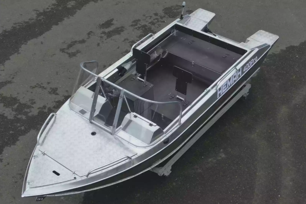 Алюминиевая лодка  Neman-400 PRO в Балакове