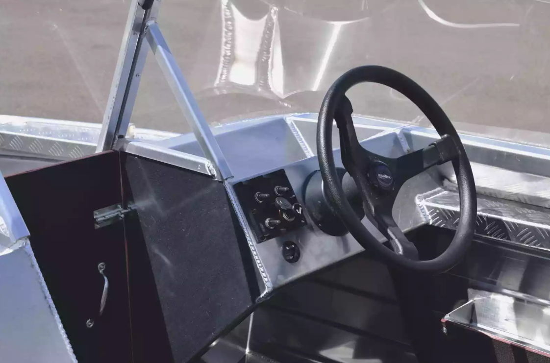 Алюминиевая лодка Wyatboat-390 DCM в Балакове