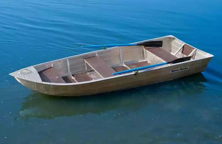 Алюминиевая лодка Вятка-Профи 37 в Балакове