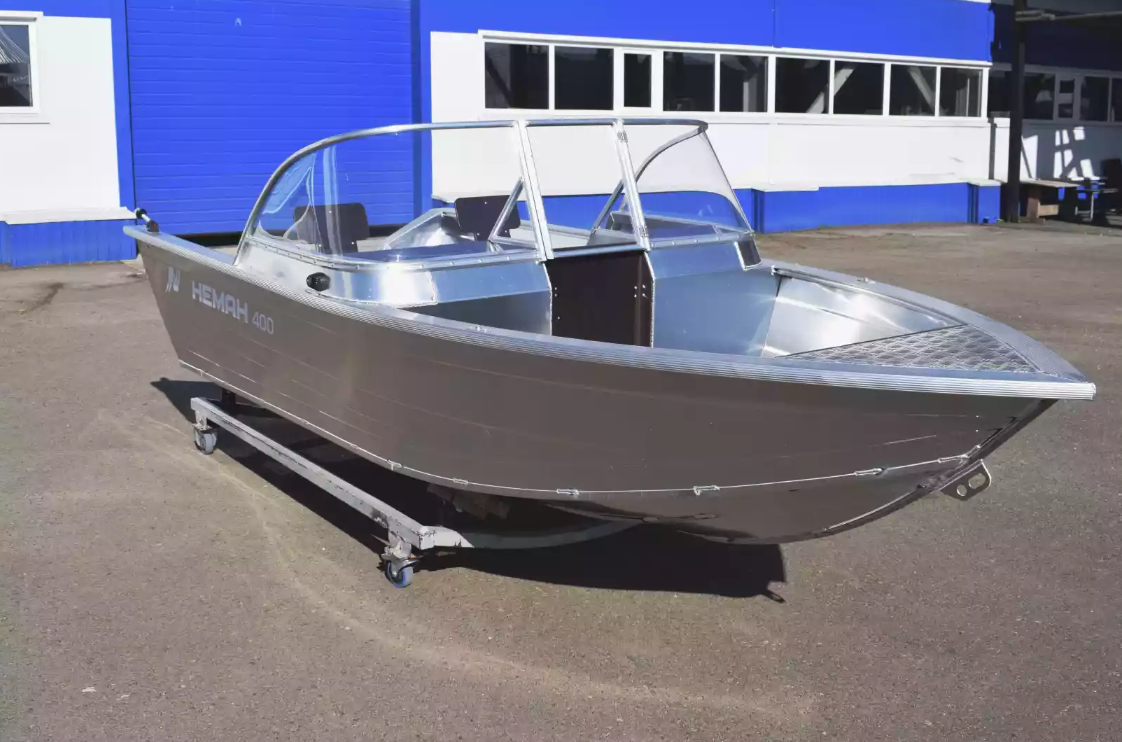 Алюминиевая лодка  Неман-400 DCM в Балакове