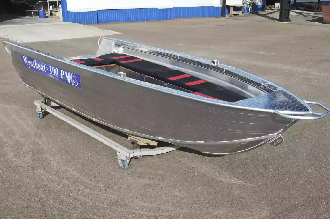 Алюминиевая лодка Wyatboat-390РМ увеличенный борт в Балакове