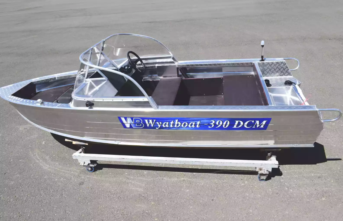 Алюминиевая лодка Wyatboat-390 DCM в Балакове