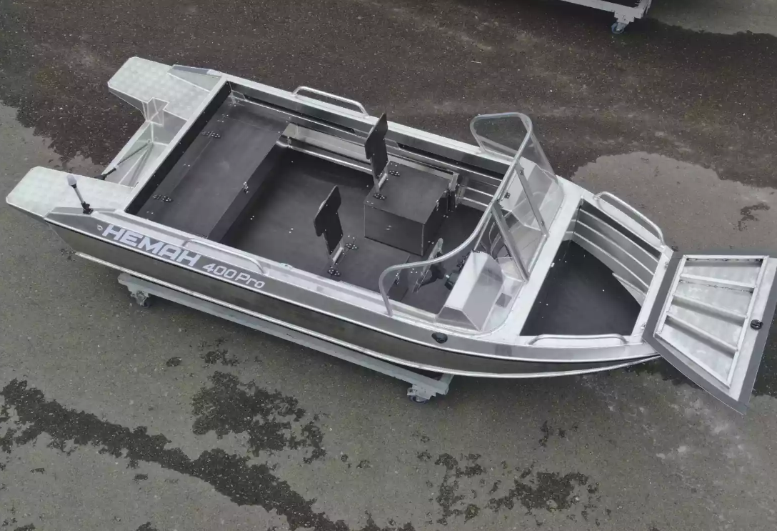 Алюминиевая лодка  Neman-400 PRO в Балакове