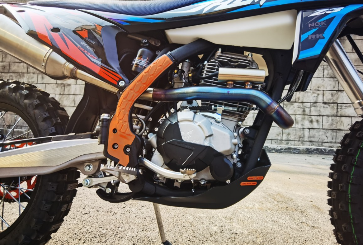 Мотоцикл JHLMOTO JHL Z3 CB250 (172FMM-3A) в Балакове