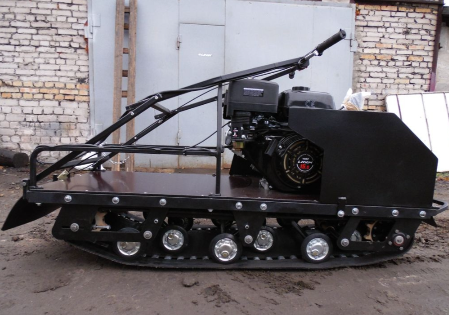 Мотобуксировщик AhtaR Зима 9 л/с с вариатором в Балакове