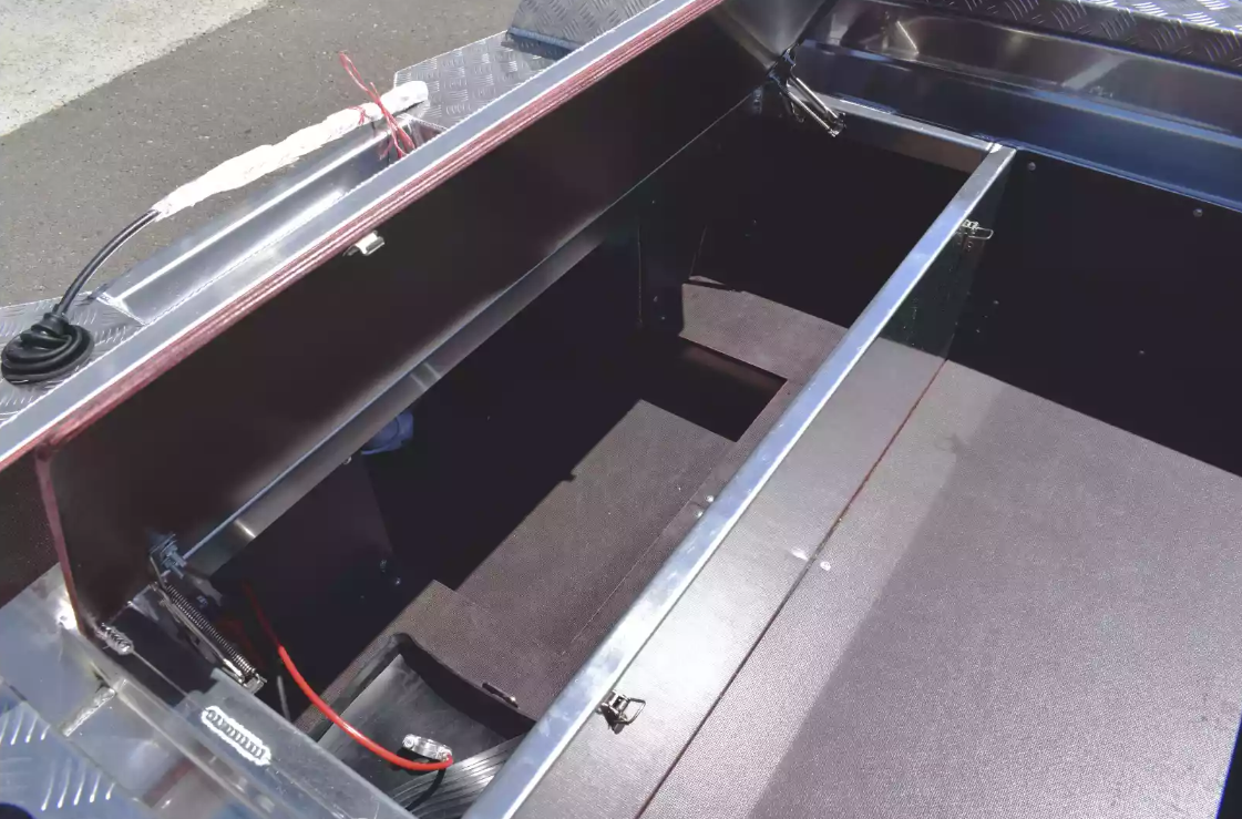 Алюминиевая лодка Wyatboat-390 DCM в Балакове