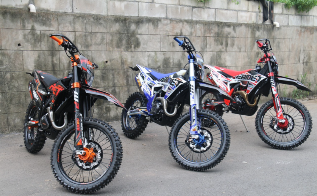 Кроссовый мотоцикл FAIDET NC300S ULTRA KKE в Балакове