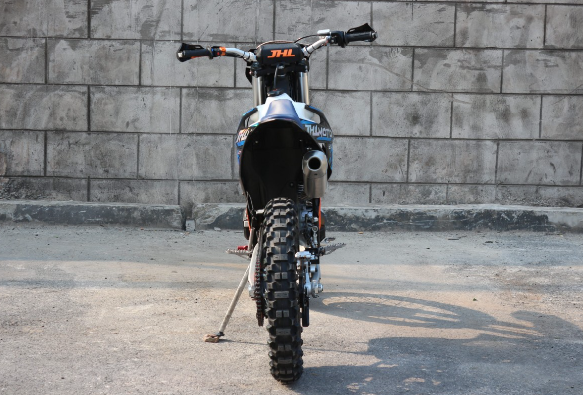 Мотоцикл JHLMOTO JHL Z3 CB250 (172FMM-3A) в Балакове