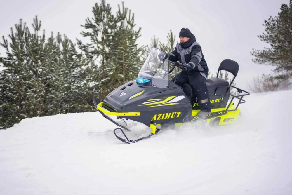 Миниснегоход Бурлак Азимут 24 л.с. , эл.запуск, реверс, тормоз гидравл, капот черный в Балакове