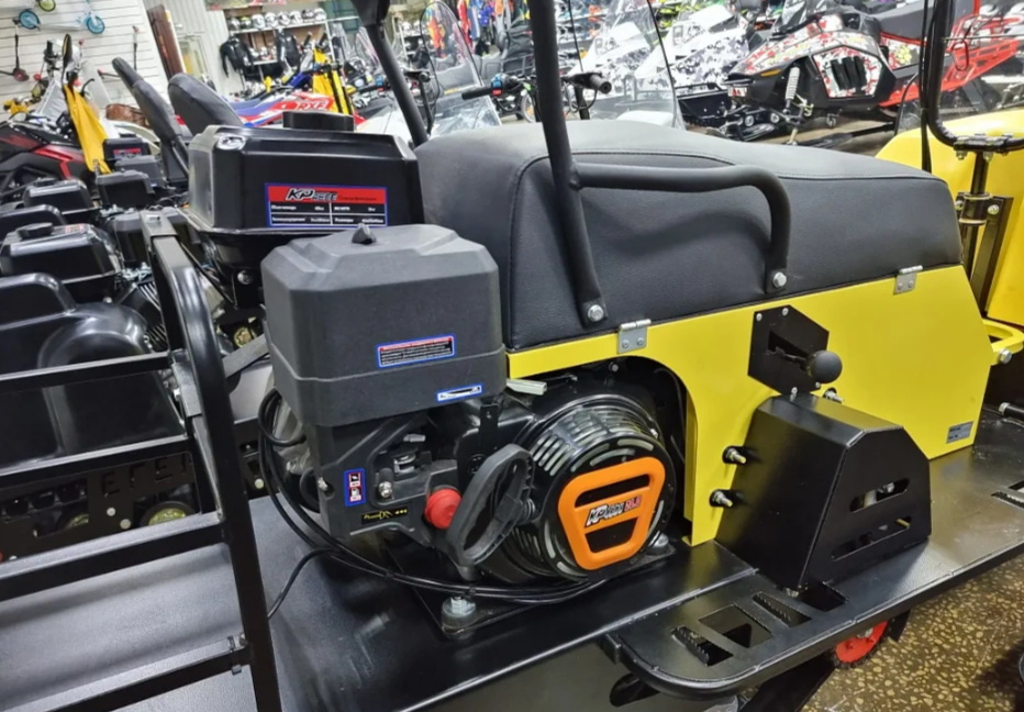 Миниснегоход Бурлак-М Егерь Стандарт SPORT 20 л.с. с эл.зап. в Балакове