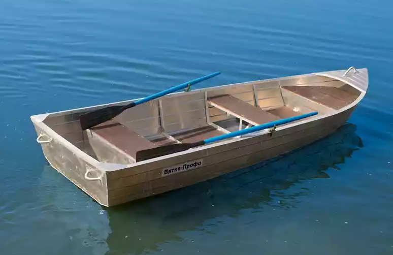 Алюминиевая лодка Вятка-Профи 32 в Балакове