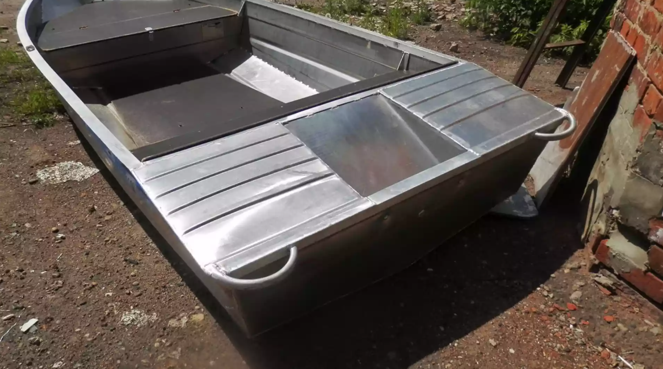 Алюминиевая лодка Вятка-Профи Вариант в Балакове