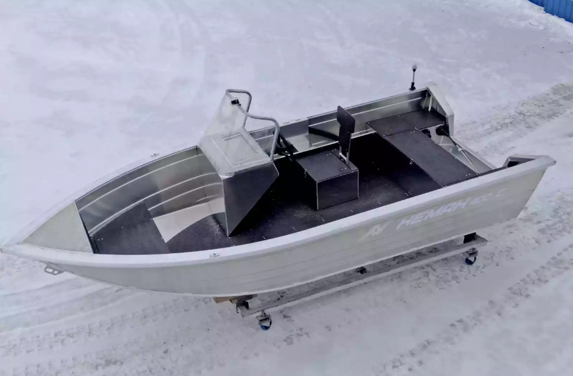 Алюминиевая лодка Неман-400 С в Балакове