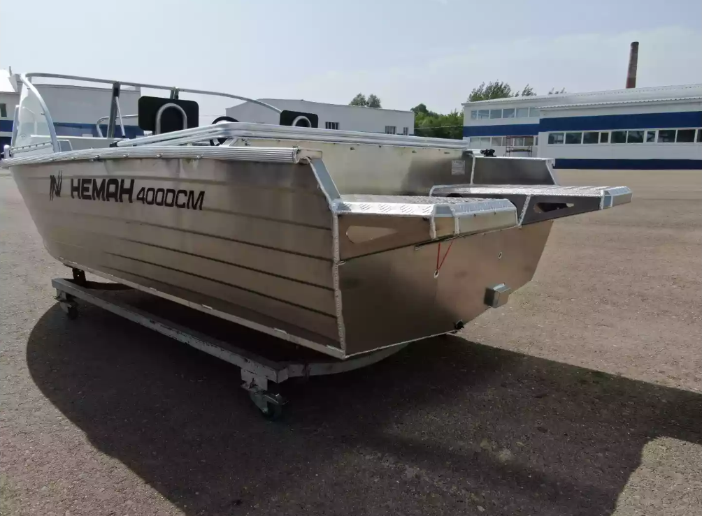 Алюминиевая лодка  Неман-400 DCM NEW в Балакове