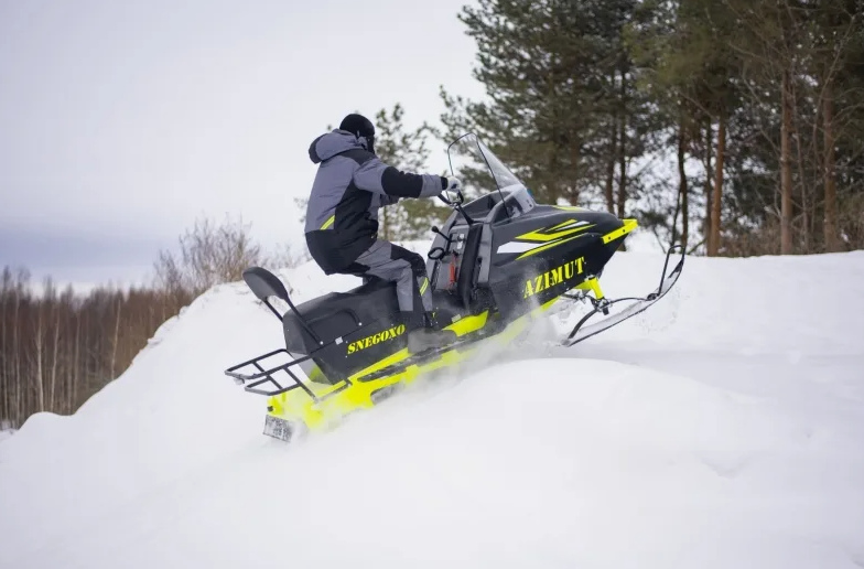 Миниснегоход Бурлак Азимут 20 л.с.  Б/У в Балакове