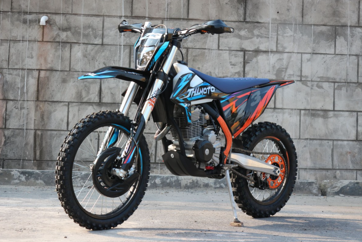 Мотоцикл JHLMOTO JHL Z3 CB250 (172FMM-3A) в Балакове