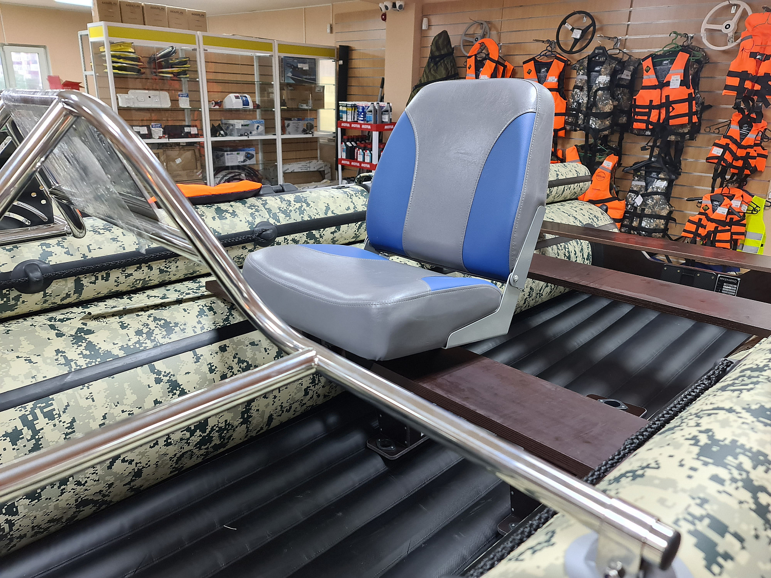 КРЕСЛО МЯГКОЕ РАСКЛАДНОЕ С ПОВОРОТНЫМ МЕХАНИЗМОМ ДЛЯ ЛОДОК в Балакове