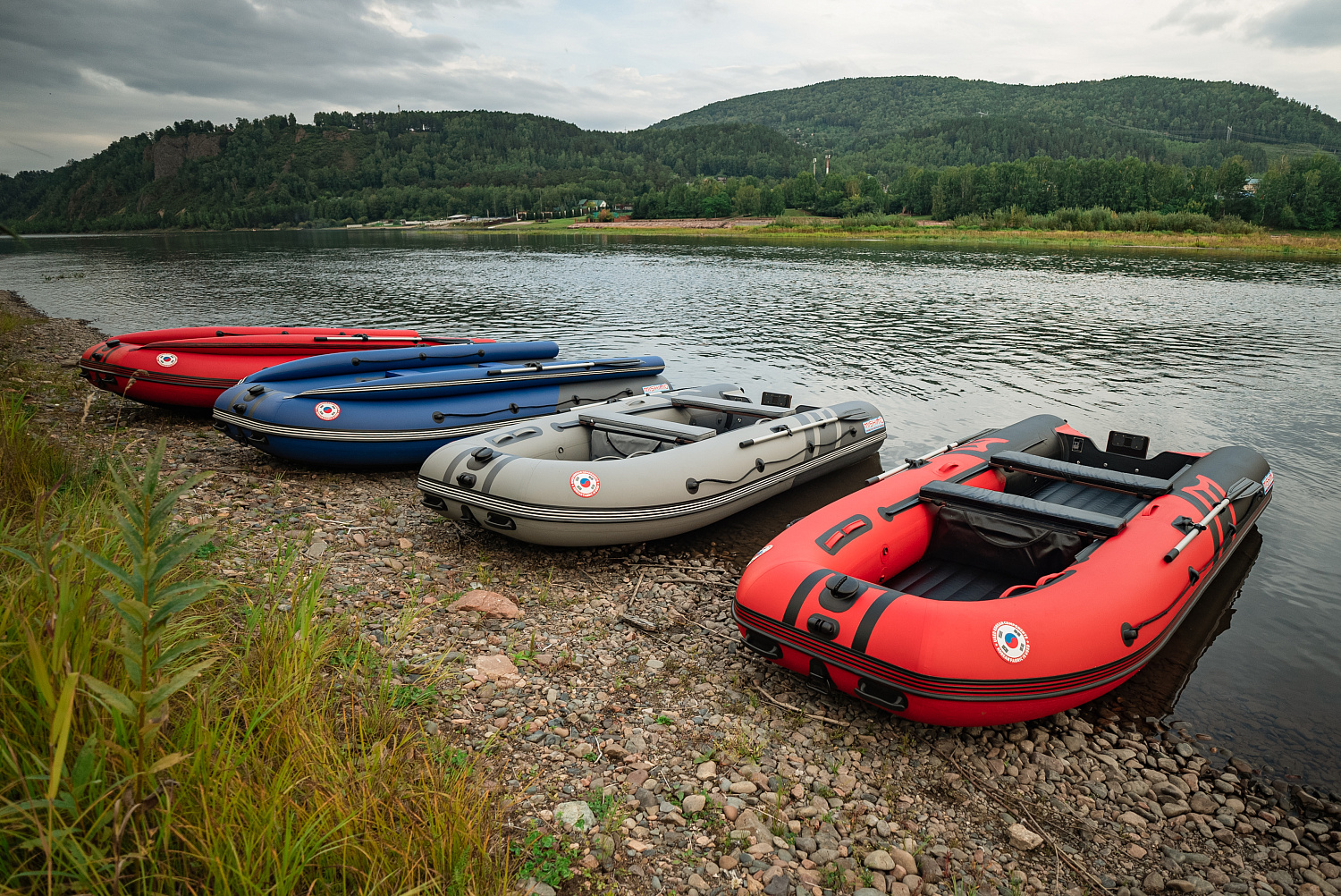 Лодка MISHIMO RIVER FJET PRO 410  под водомет в Балакове