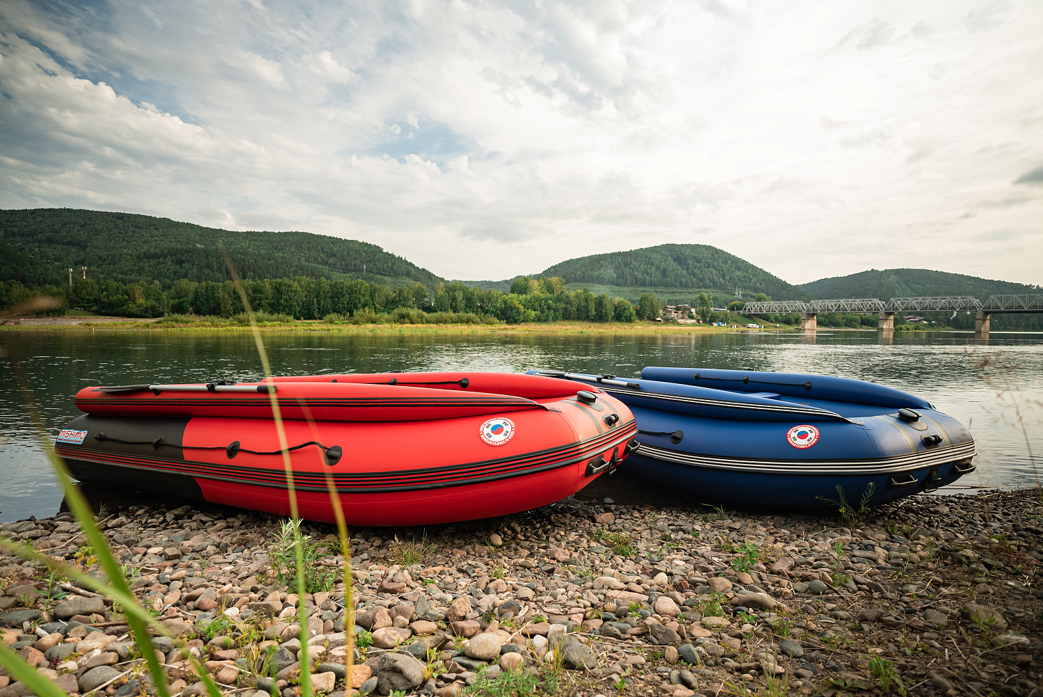 Лодка MISHIMO RIVER FJET PRO 410  под водомет в Балакове