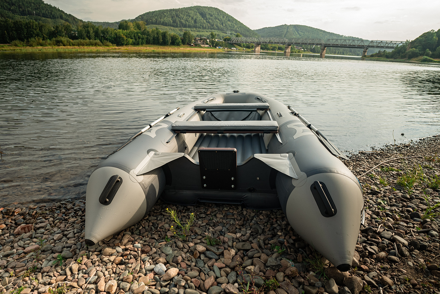 Лодка MISHIMO RIVER JET 390 под водомет в Балакове