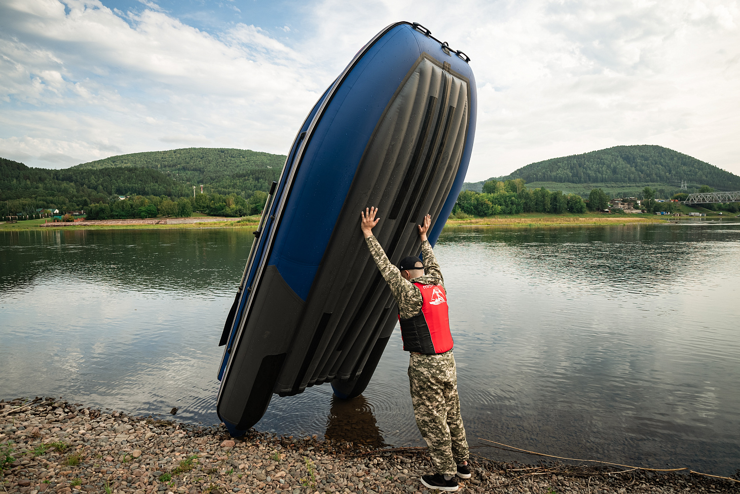 Лодка MISHIMO RIVER FJET PRO 410  под водомет в Балакове
