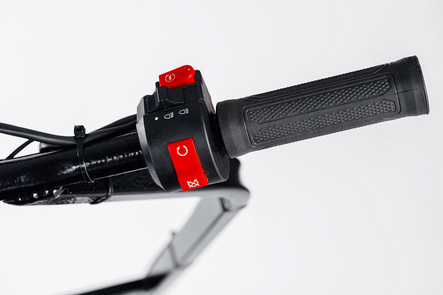 МОТОБУКСИРОВЩИК IKUDZO LONG 2.0 1700/500 EKR19 в Балакове