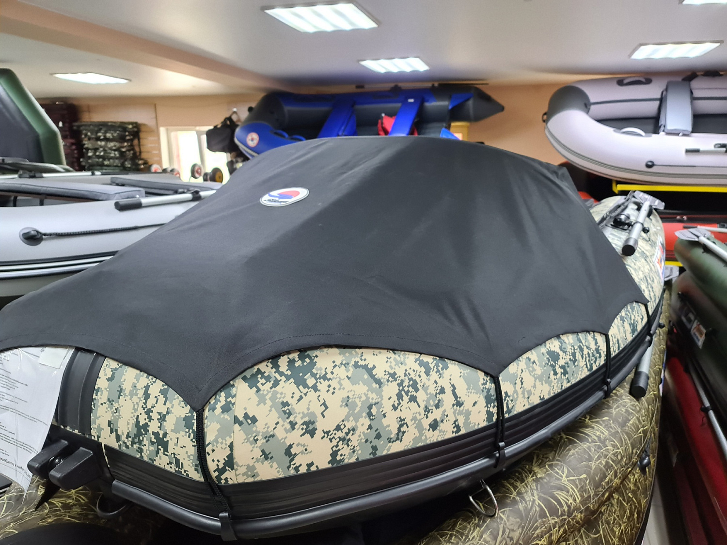 КОМПЛЕКТ НОСОВОГО ТЕНТА К ЛОДКЕ SMARINE AIR MAX 360 ЧЕРНЫЙ в Балакове